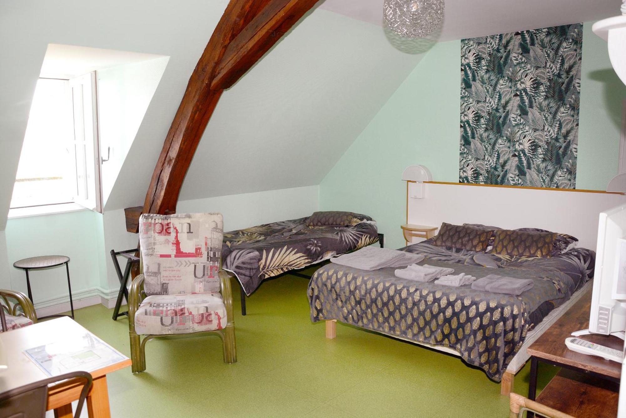 Le Perroquet Bleu Hotel La Chapelle-Blanche-Saint-Martin ภายนอก รูปภาพ