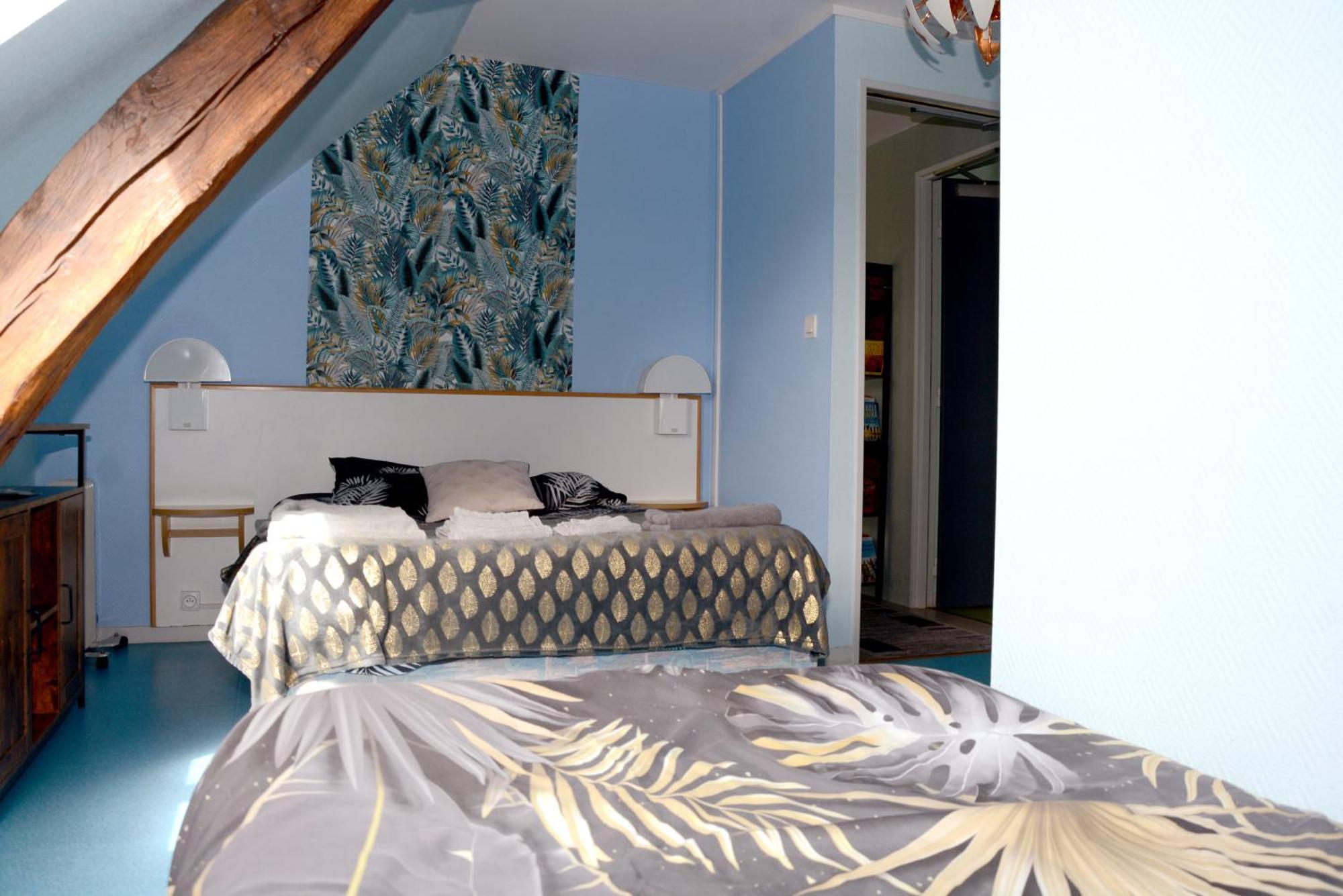 Le Perroquet Bleu Hotel La Chapelle-Blanche-Saint-Martin ภายนอก รูปภาพ